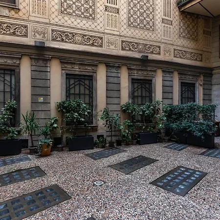 Sant'ambrogio Apartman *